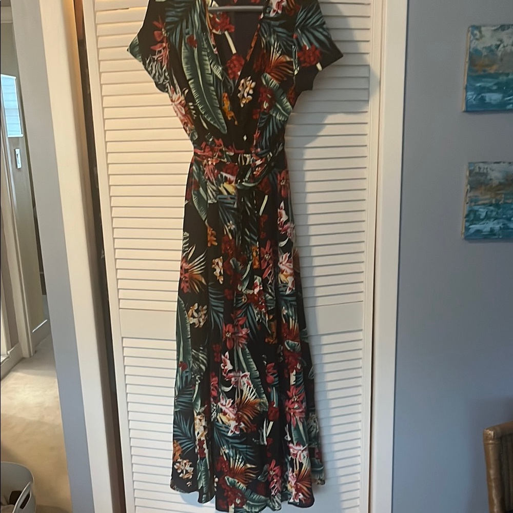 Floral Maxi Dress - Black and Green